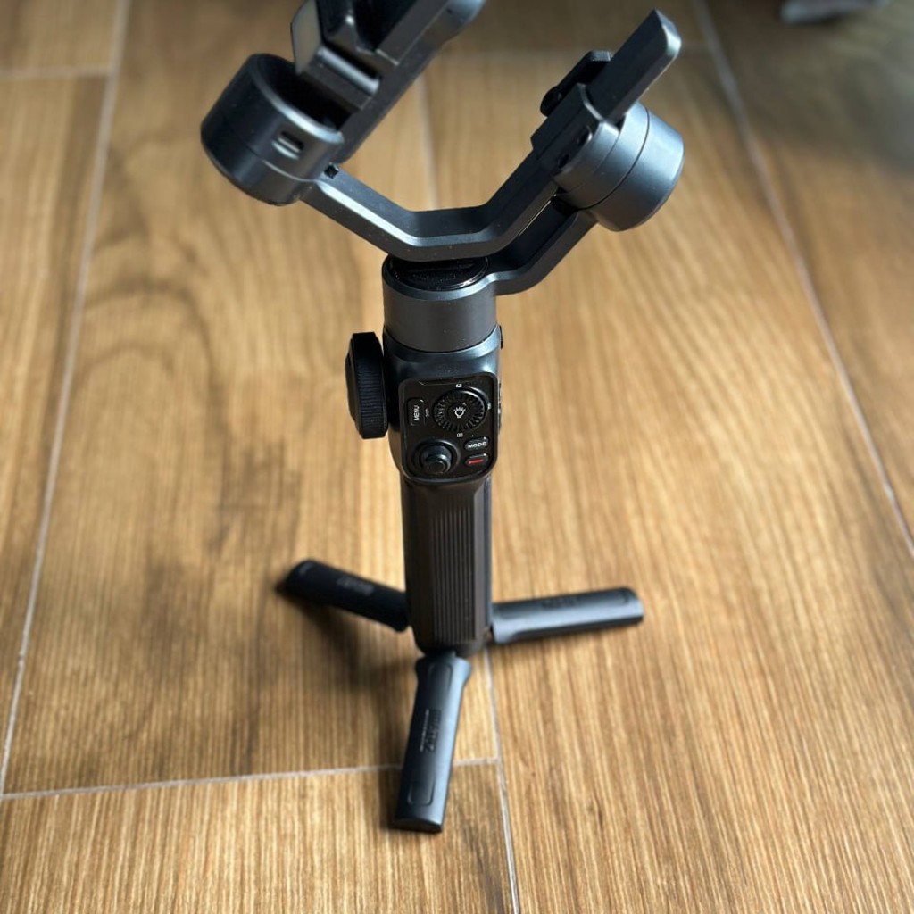 Стабилизатор Zhiyun Smooth 5