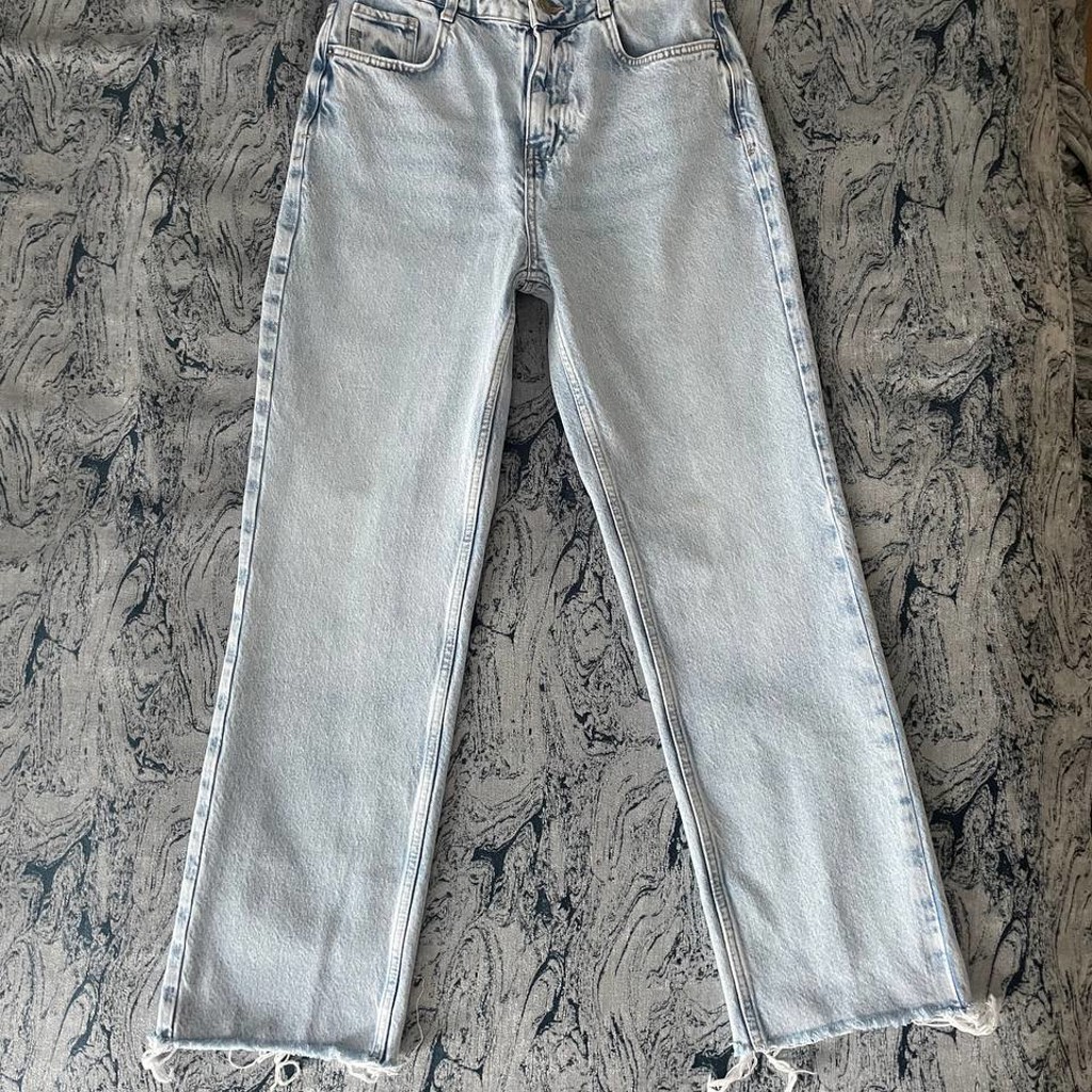 Джинсы ZARA