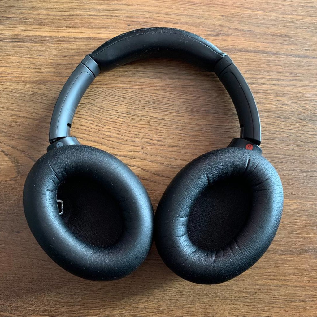 Sony WH - 1000 XM4