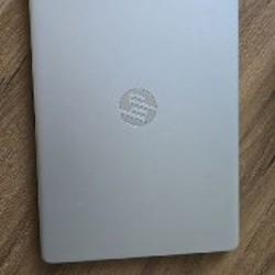 HP Laptop 15 - фото 1