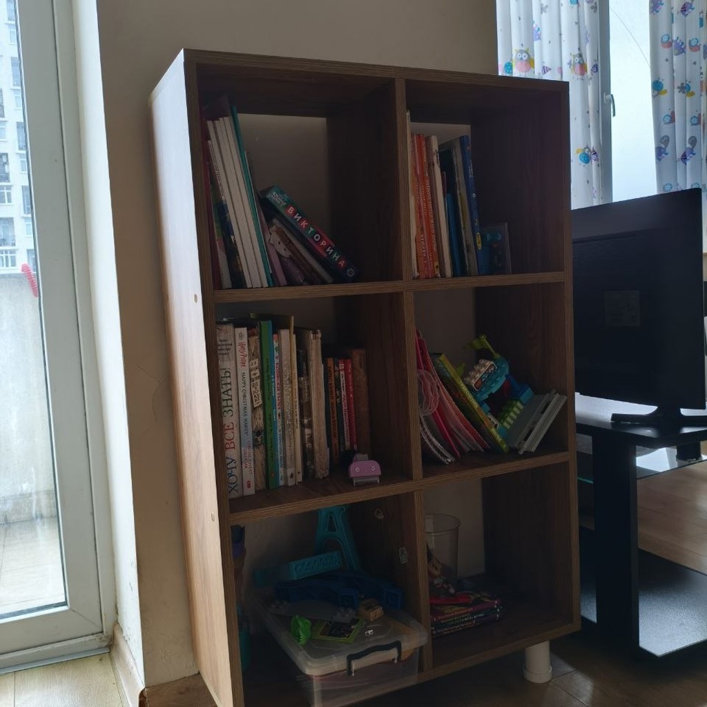 Стеллаж книжный