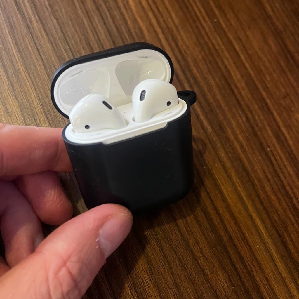 AirPods 2