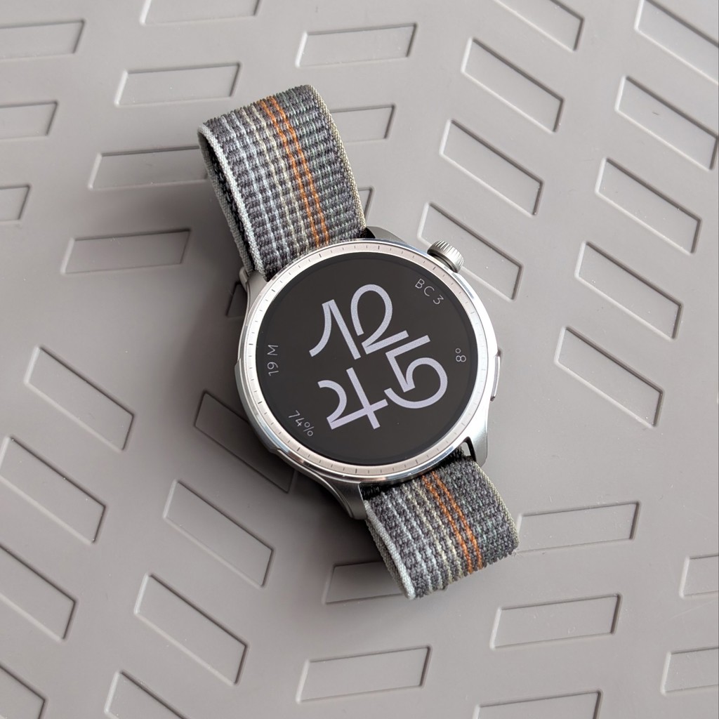 Смарт-часы Amazfit Balance