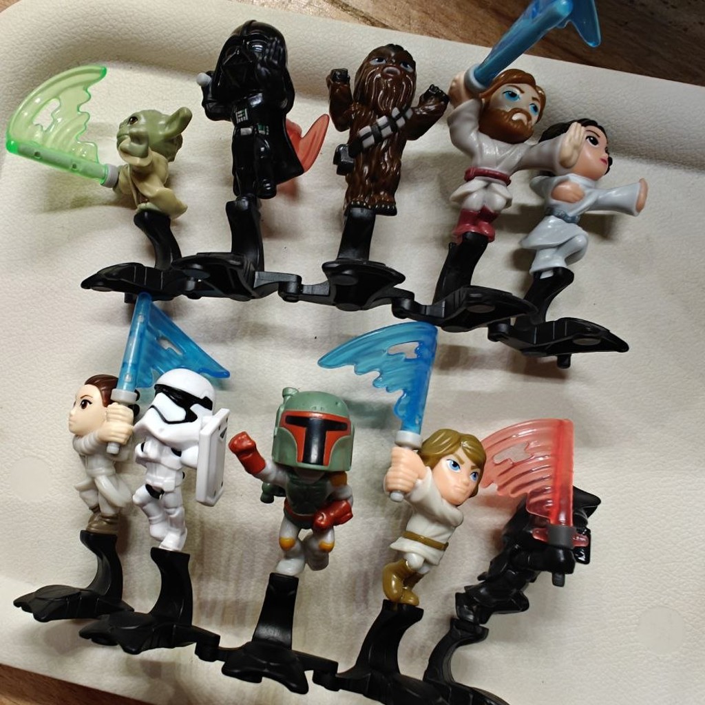 Фигурки Киндер Star Wars