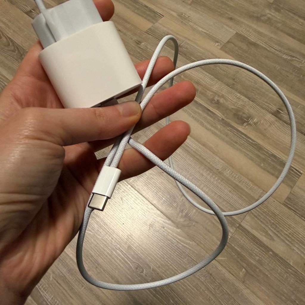 Зарядка Apple Type-C