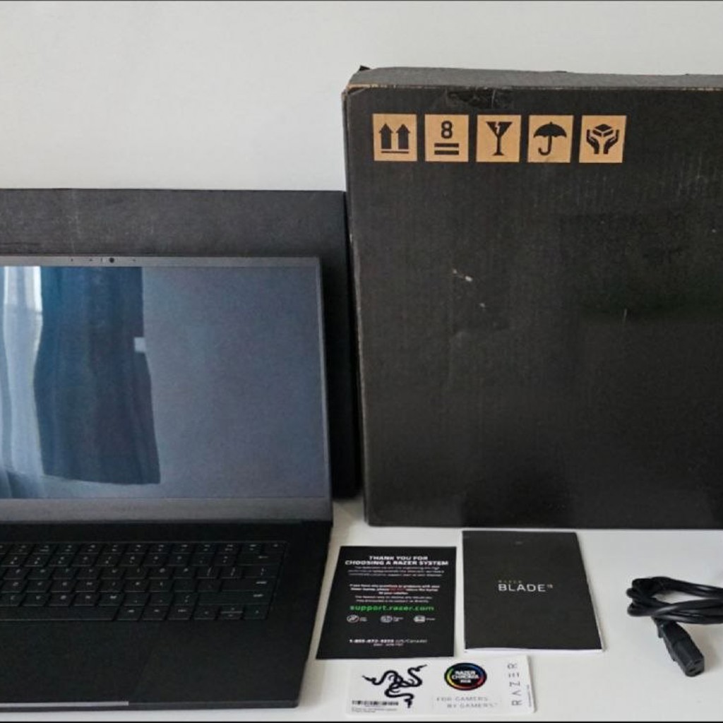 Razer Blade 15 Gaming OLED 240Hz