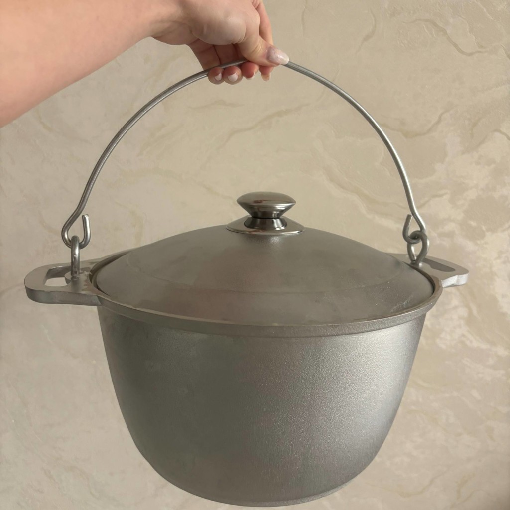 Поводок и шлейка для кошек и собак