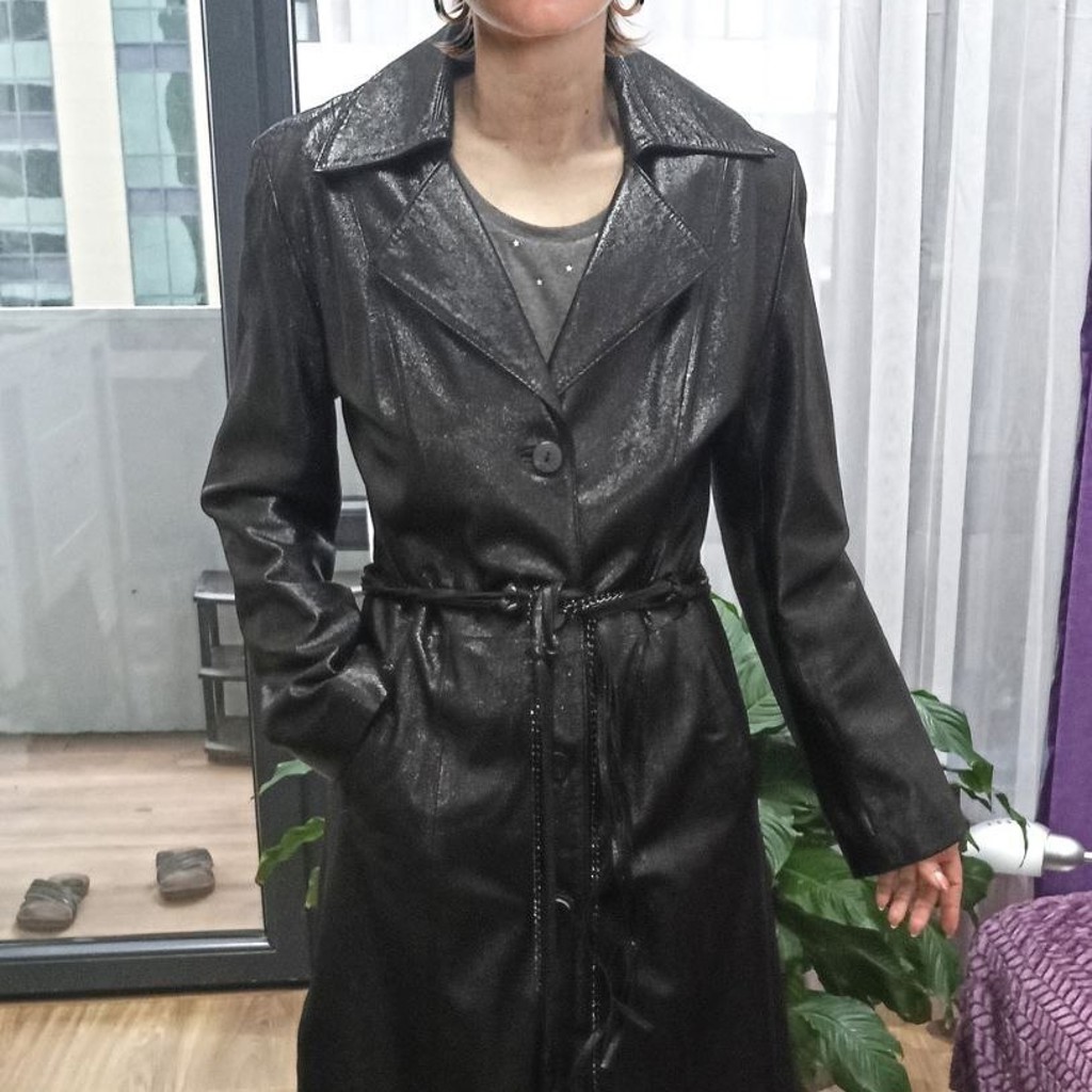 Плащ женский