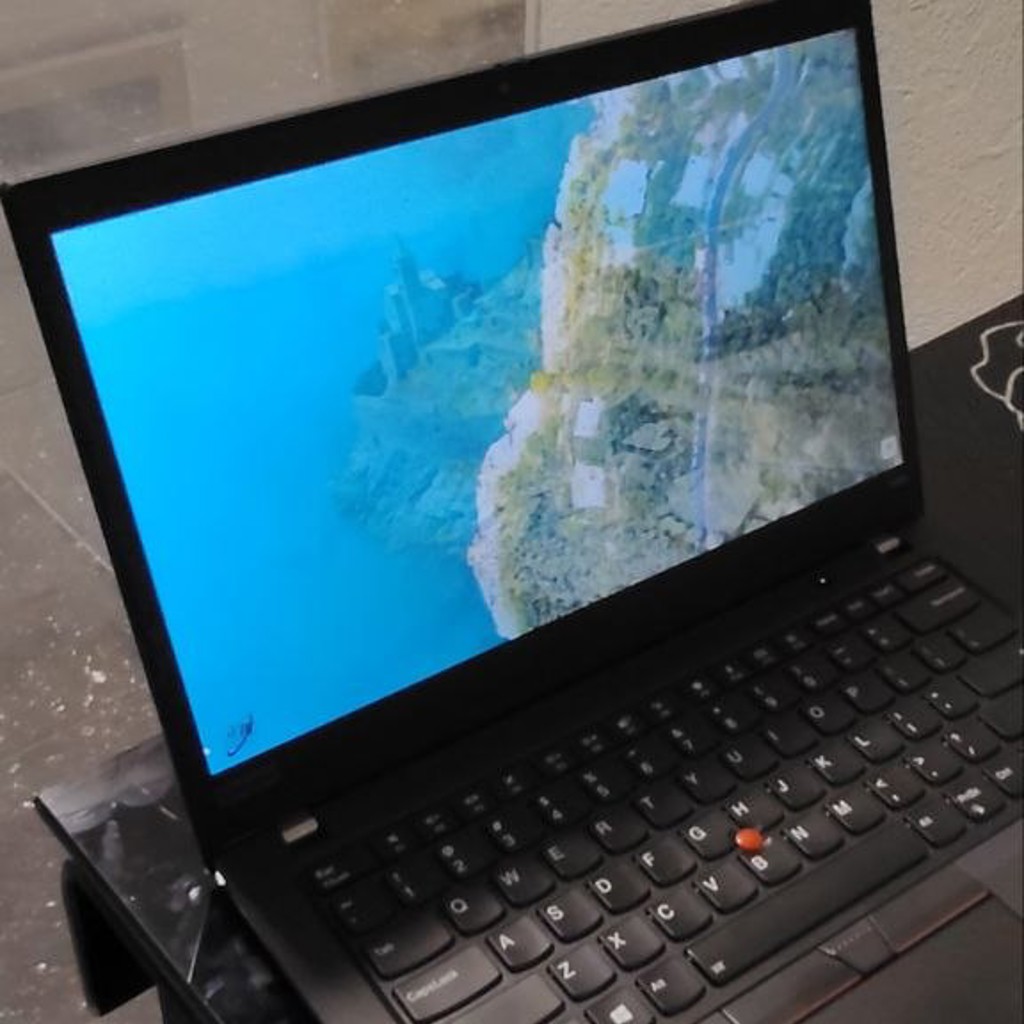 Lenovo Thinkpad T 490