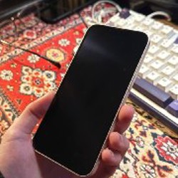 IPhone 13 - фото 2
