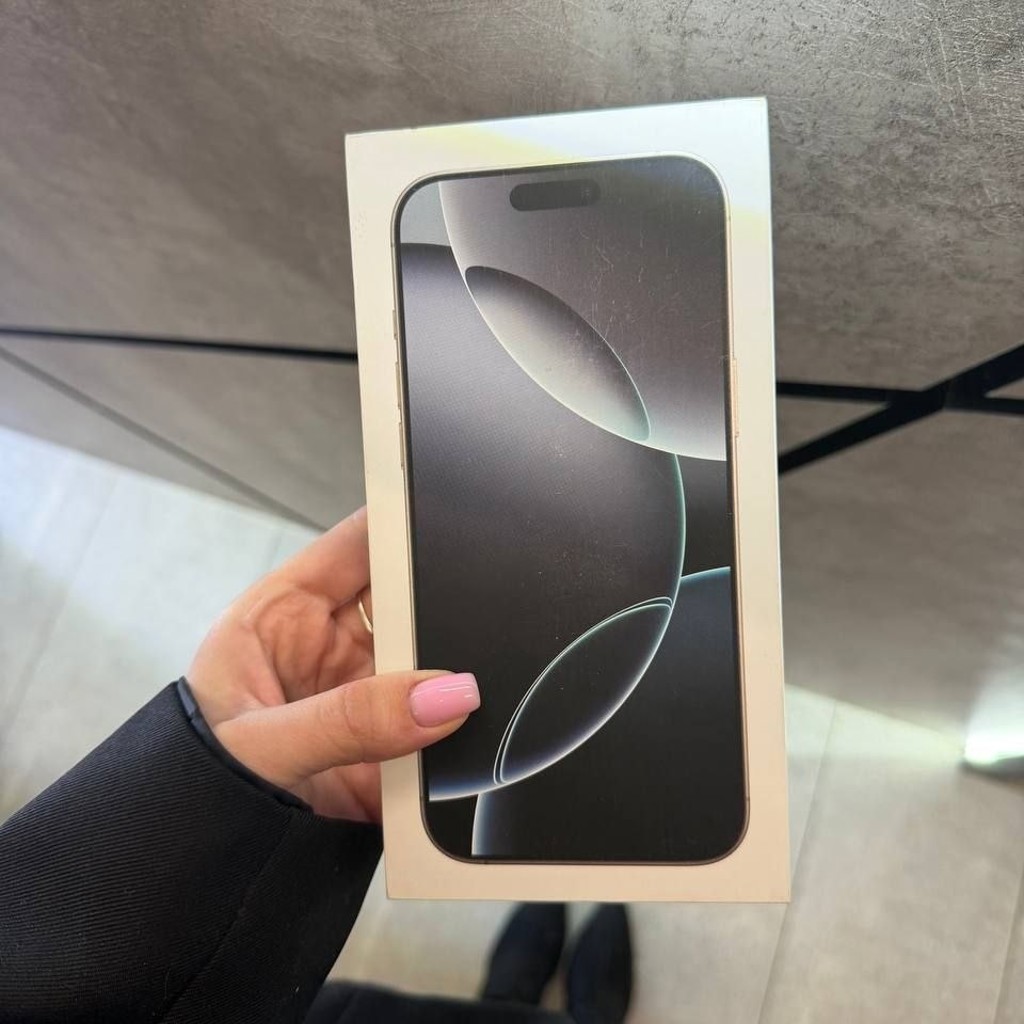 Apple iPhone 16 Pro Max