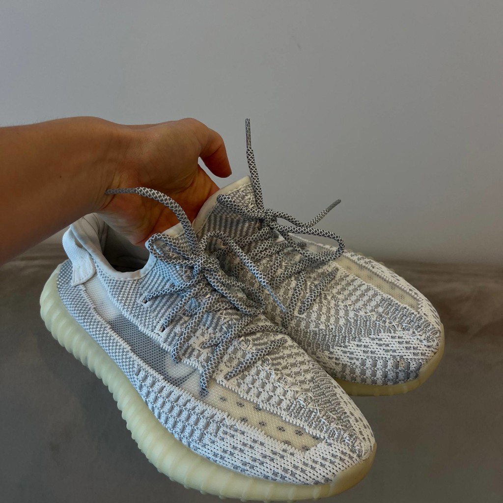 Кроссовки Yeezy