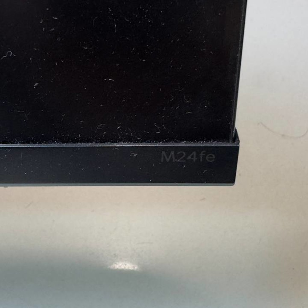 Монитор HP M24fe