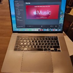 MacBook Pro 16 - фото 2