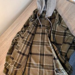 Женская демисезонная куртка-рубашка H&M Divided - фото 3