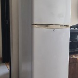 Холодильник Hisense BCD-138A/HC(E95) - фото 5