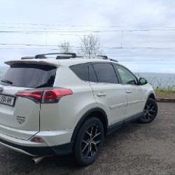 Toyota RAV4 - фото 2