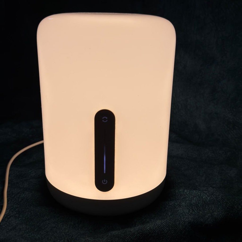 Умная лампа Mi Bedside Lamp 2