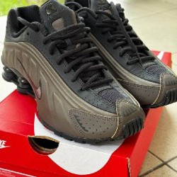 Nike Shox R4 - фото 2