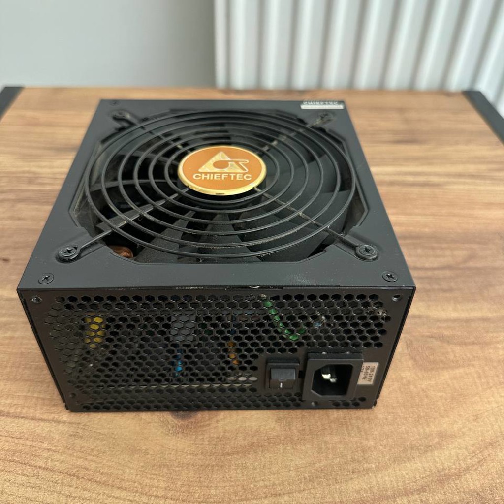 Блок питания Chieftec BDF-750C