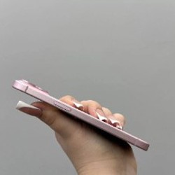 IPhone 15 pink - фото 3