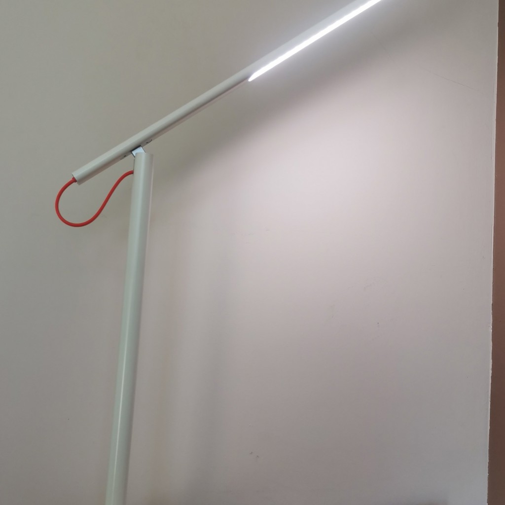 Умная лампа Xiaomi Mi LED Desk Lamp 1S