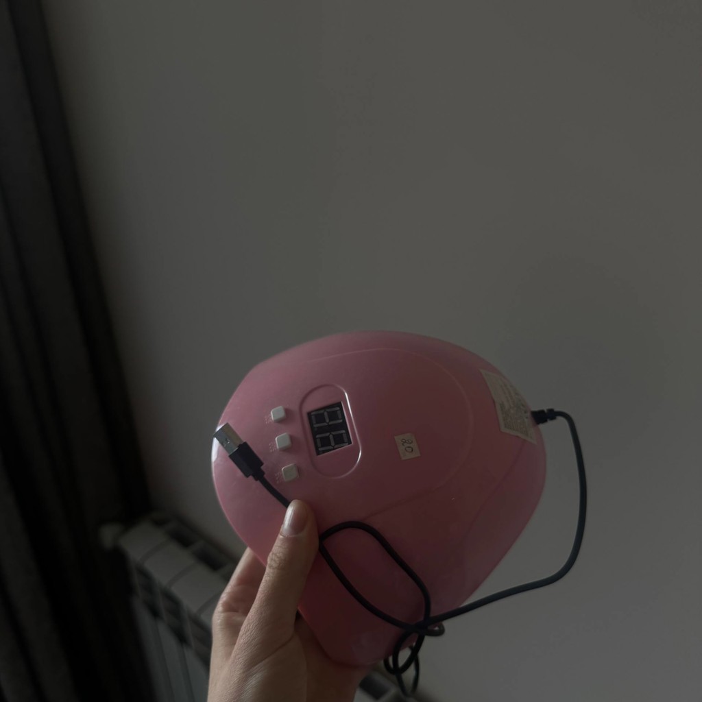 UV/LED лампа для маникюра
