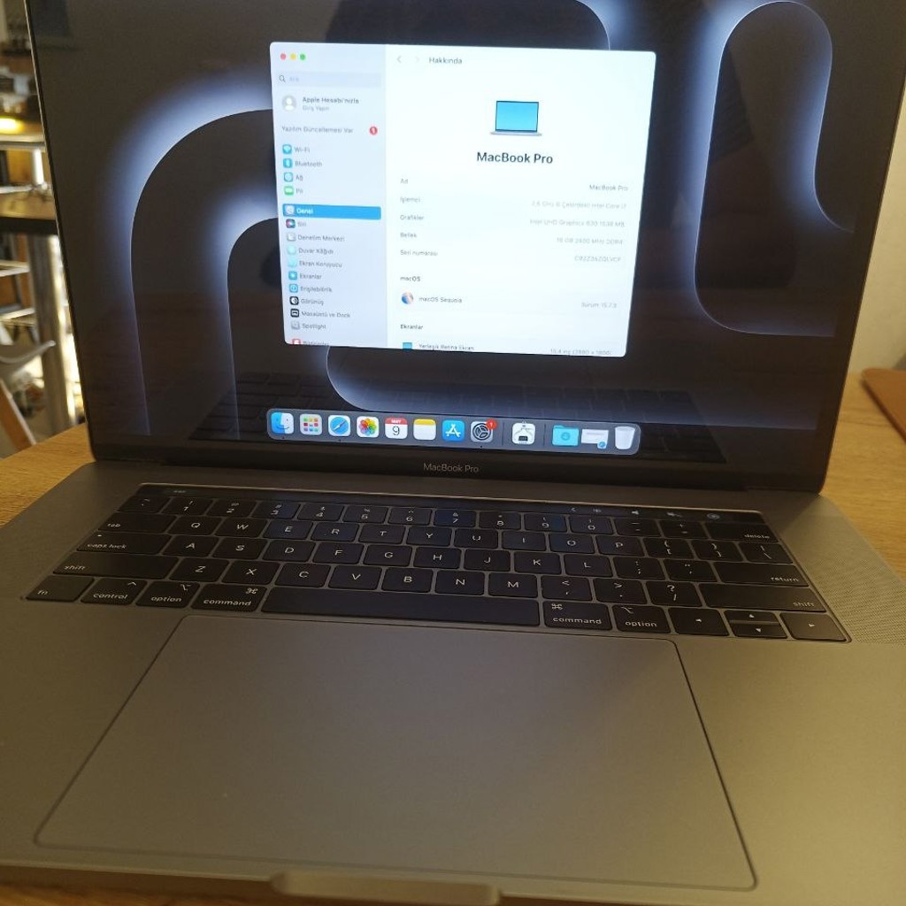Ноутбук MacBook Pro 15.2 inch