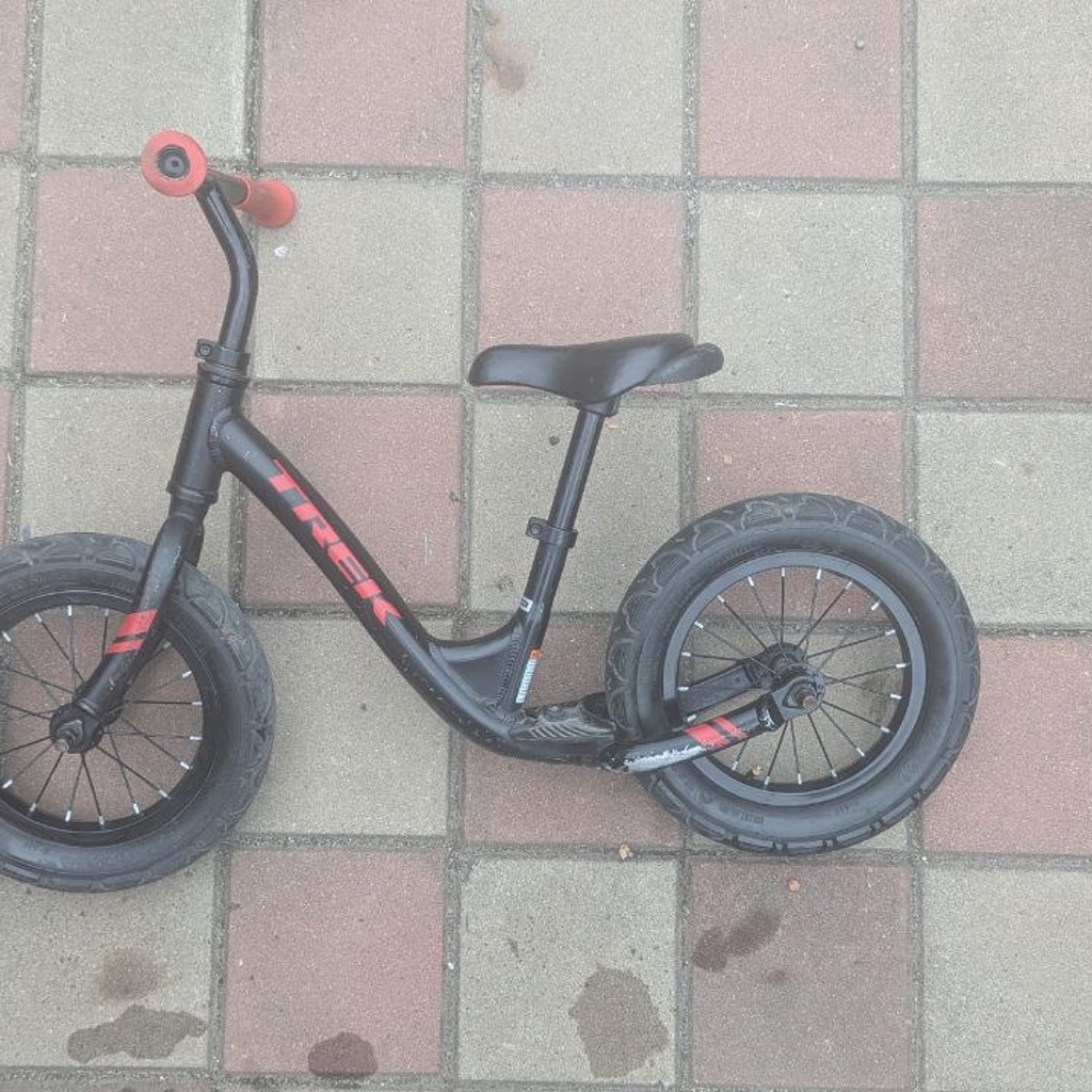 Беговел Trek Kickster