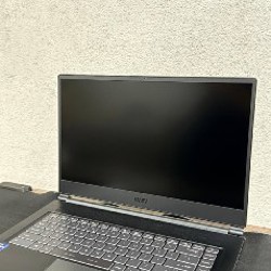 MSI Stealth 15M - фото 2