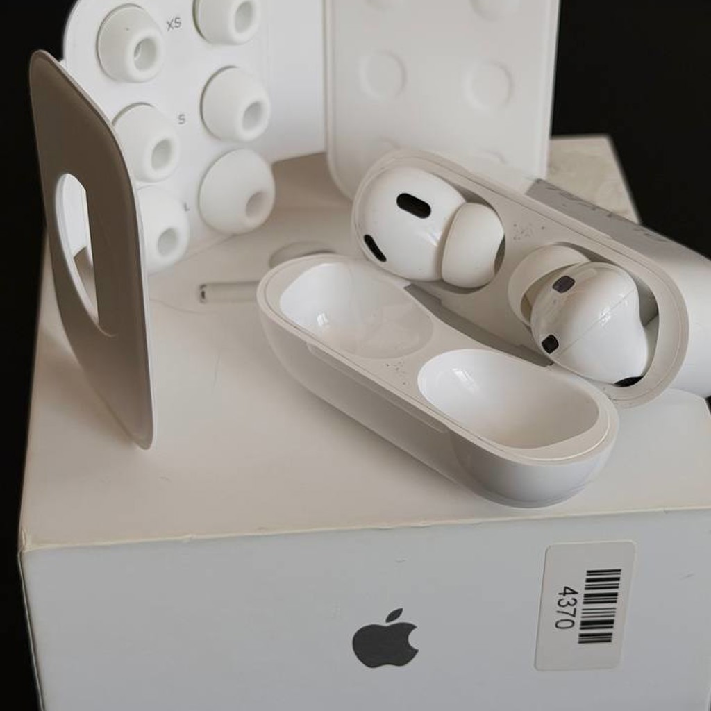 AirPods Pro 2 (USB-C)
