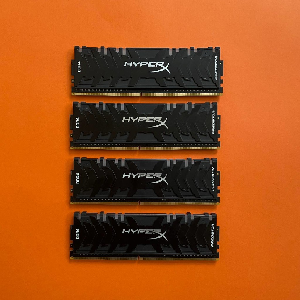 DDR4 память HYPER X Predator RGB