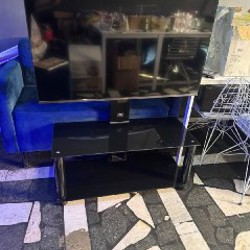 Телевизор LG 55UR81006LJ - фото 3