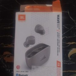 Беспроводные наушники JBL - фото 1