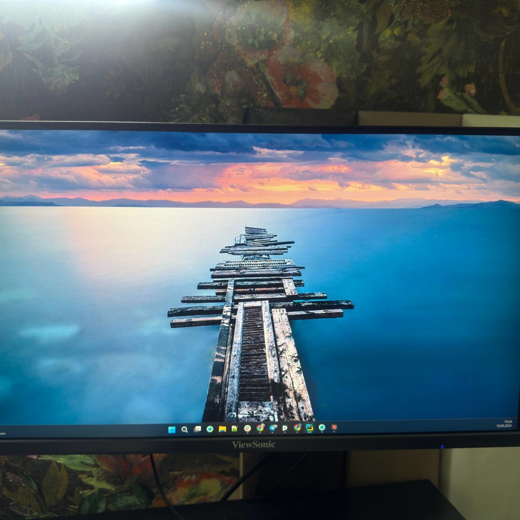 Монитор ViewSonic 21'