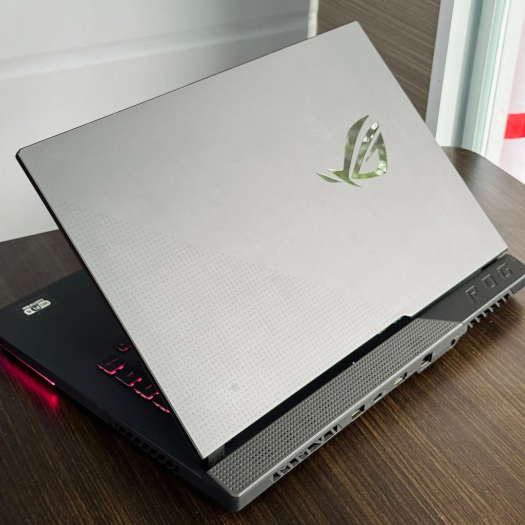 Игровой ноутбук ASUS ROG Strix G15 G513
