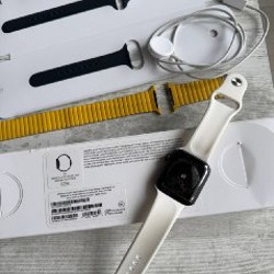 Apple Watch SE 44mm - фото 8