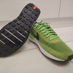 Nike Waffle Electric Green - фото 5