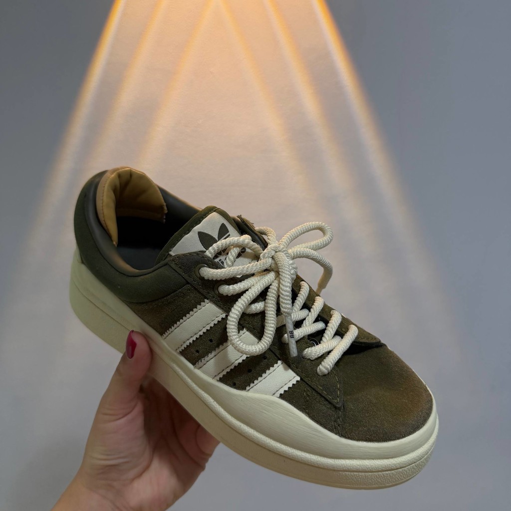 Кроссовки adidas