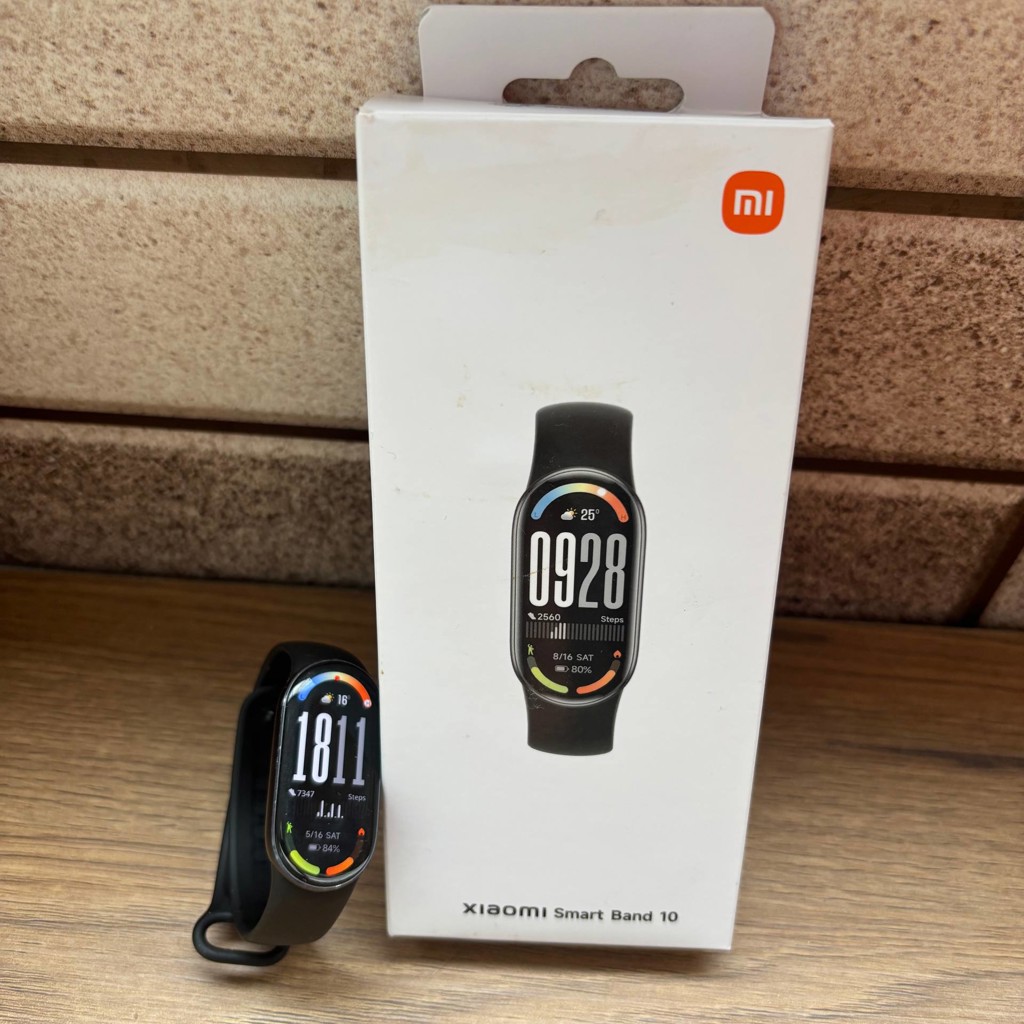 Часы Xiaomi Mi Band 10 black