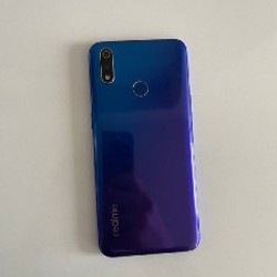 Realme 3 Pro - фото 3