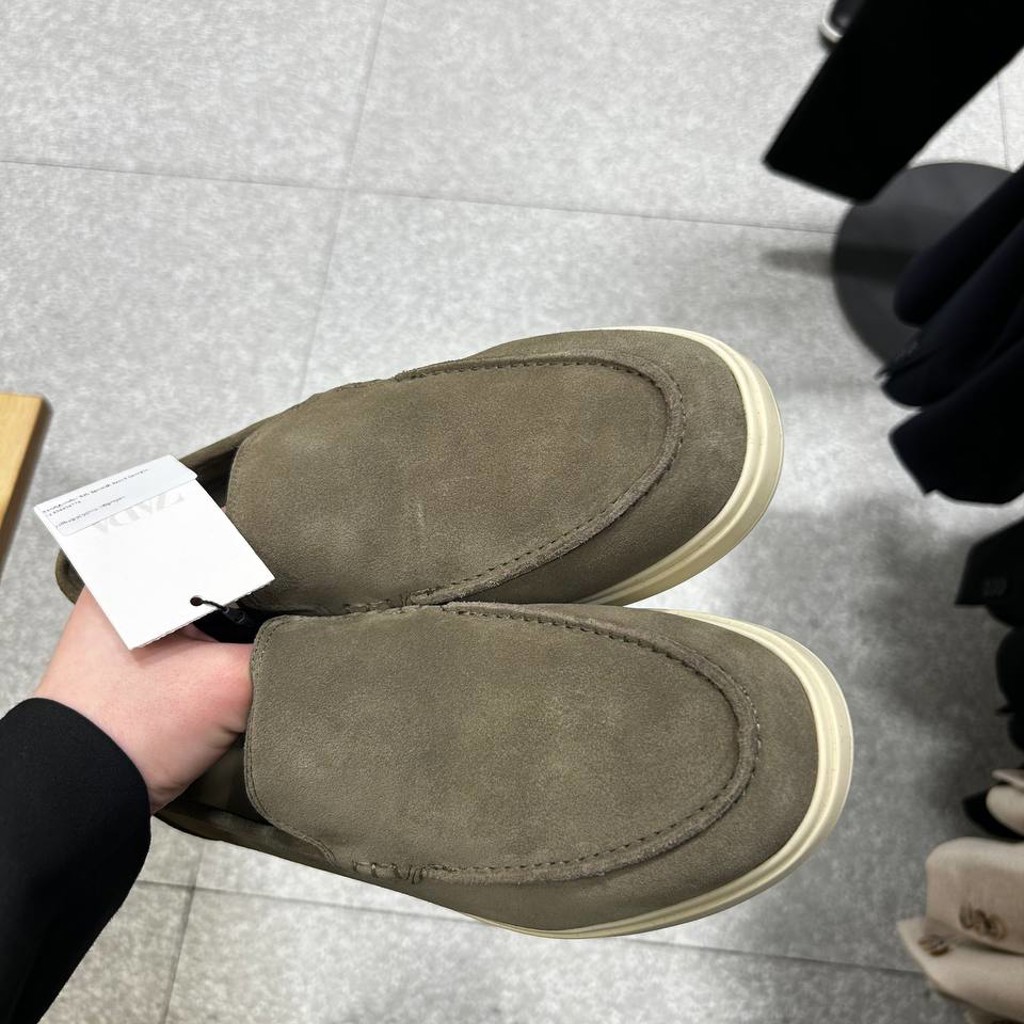 Лоферы Zara