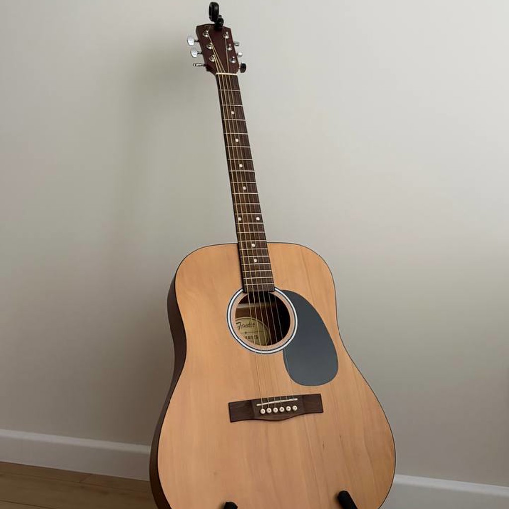 Акустическая гитара Fender