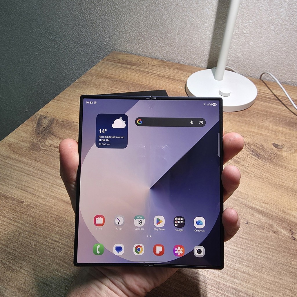 Samsung Galaxy Z Fold 6