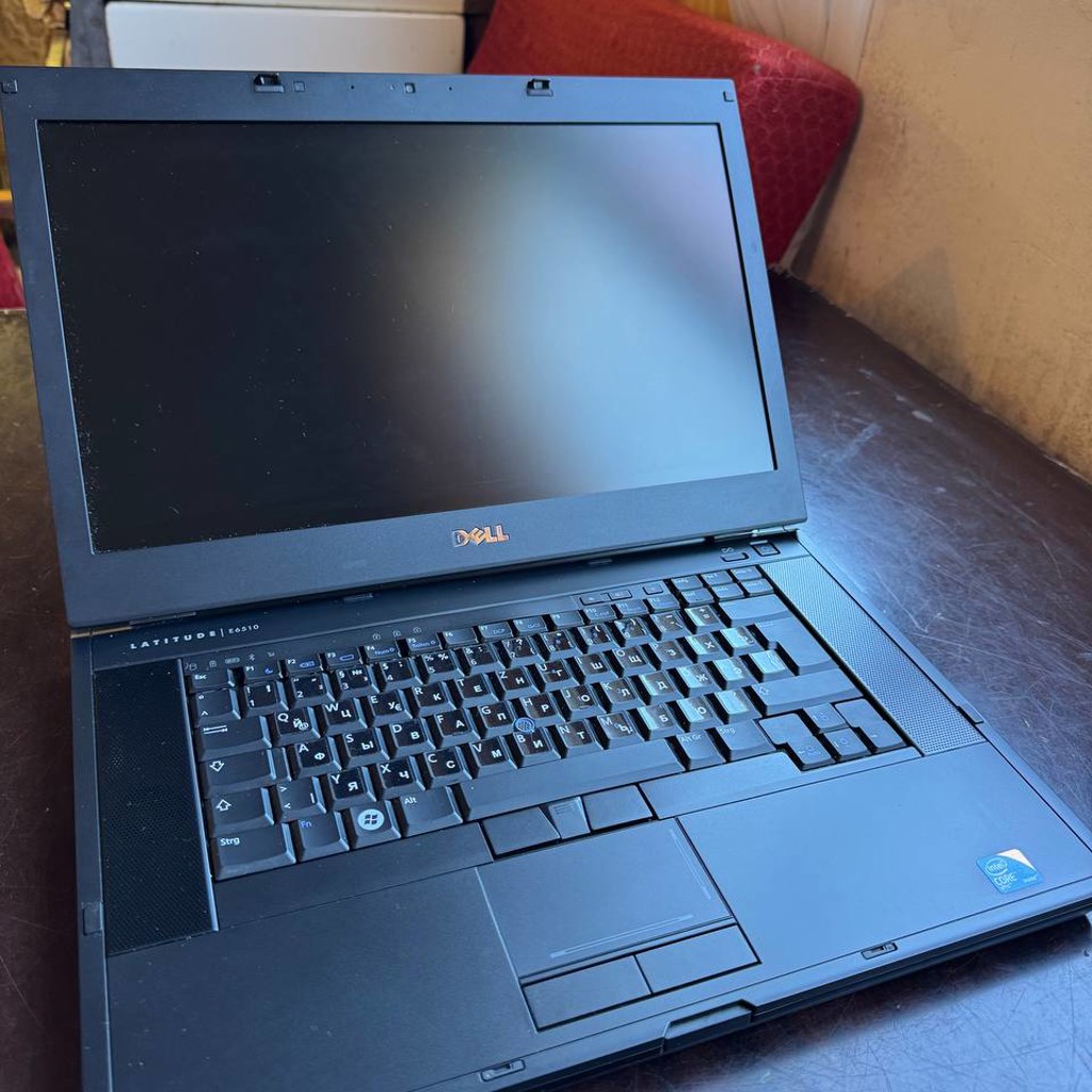 Ноутбук Dell Latitude с двумя HDD