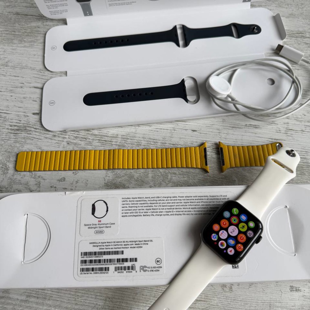 Apple Watch SE 44mm