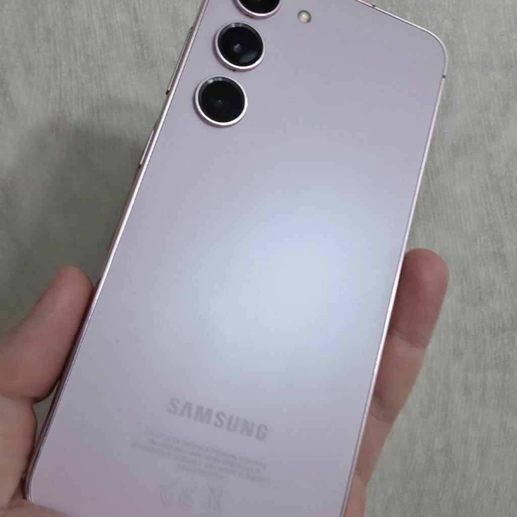 Samsung S23