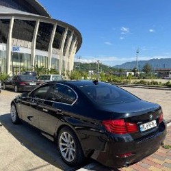 BMW 330 xDrive - фото 2
