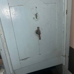 Антикварный огнестойкий сейф - фото 4
