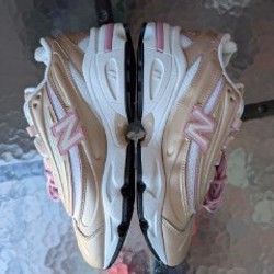 Женские кроссовки New Balance 1000 - фото 3